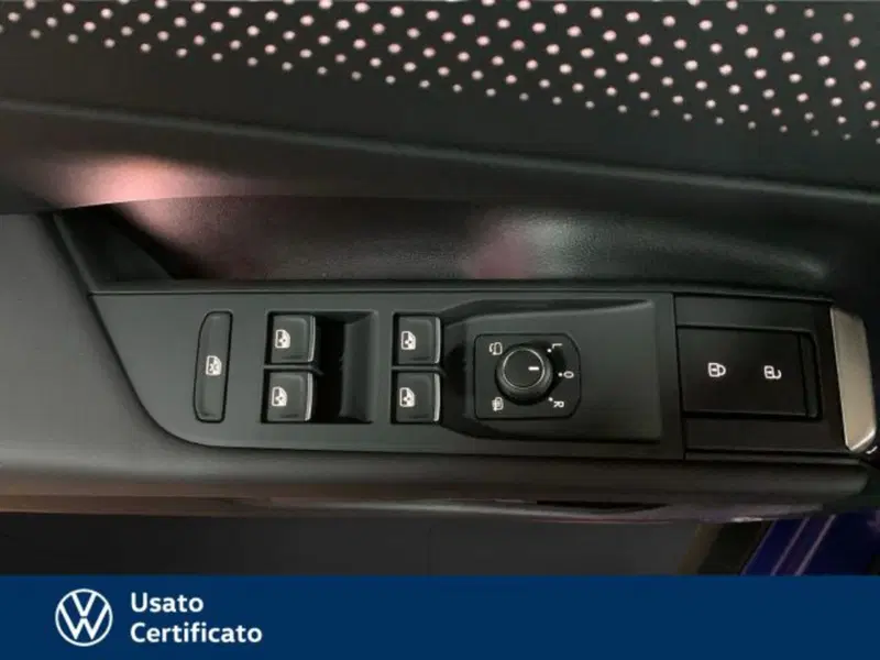 Volkswagen T-Roc usata a Vicenza (20)