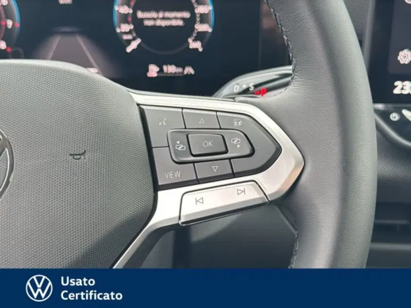 Volkswagen T-Roc nuova a Vicenza (17)