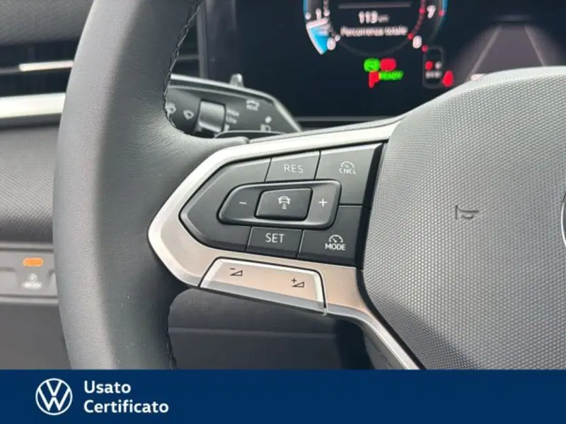 Volkswagen T-Roc nuova a Vicenza (18)
