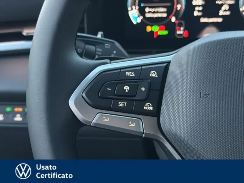 Volkswagen T-Roc usata a Vicenza (18)