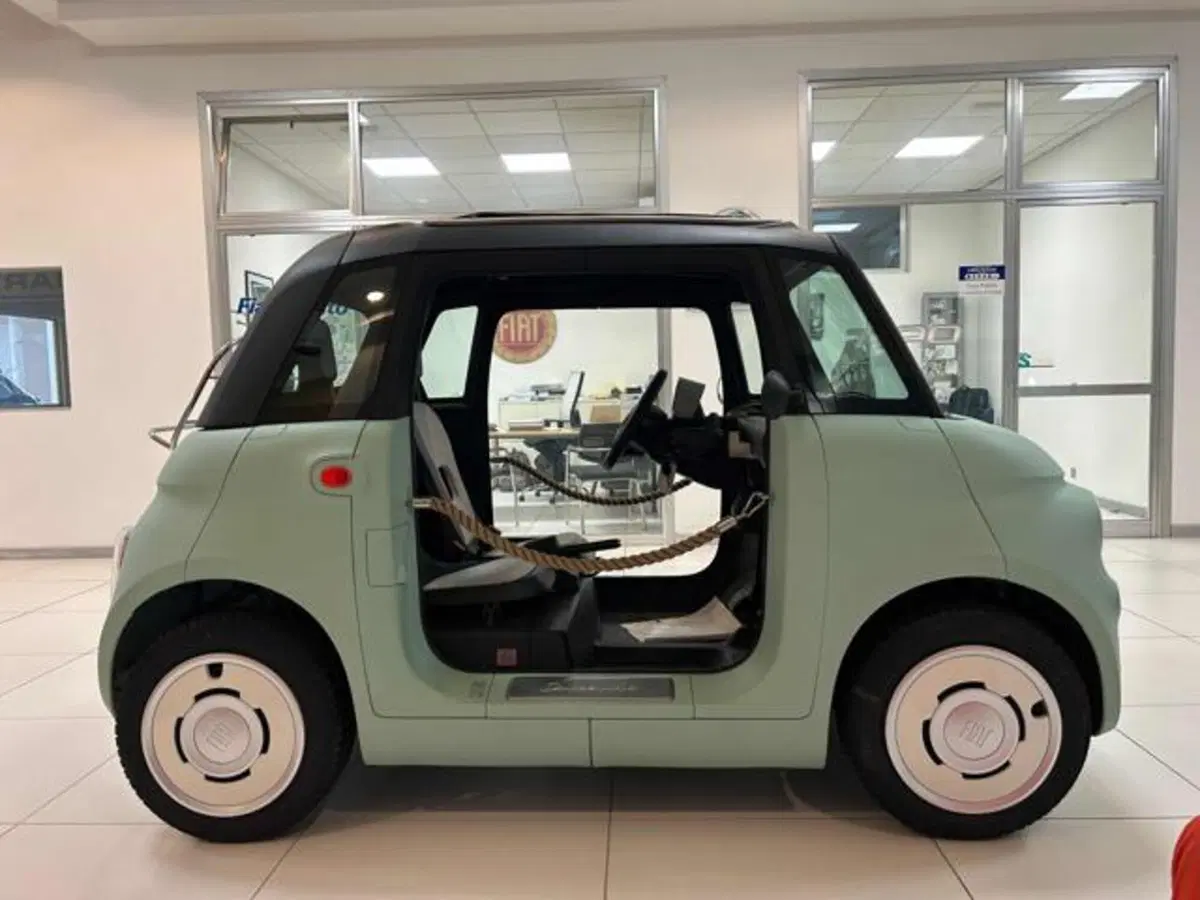 Fiat Topolino nuova a Vercelli (4)