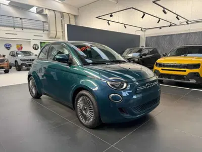 Fiat 500e La Prima Berlina 42 kWh nuova a Vercelli