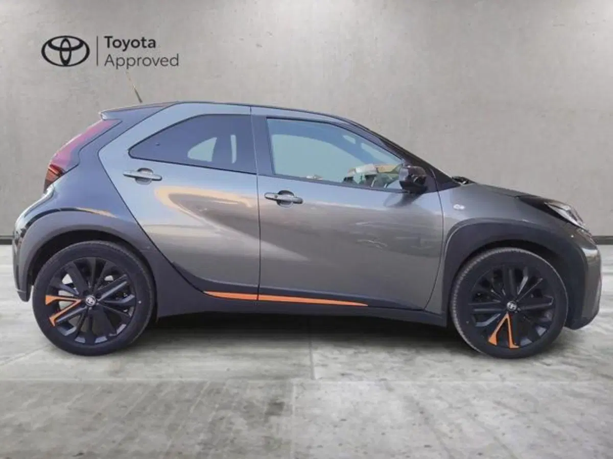 Toyota Aygo X usata a Sassari (4)