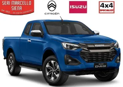 Isuzu D-Max Pick-up 2.2 space Prestige 4x4 nuova a Siena