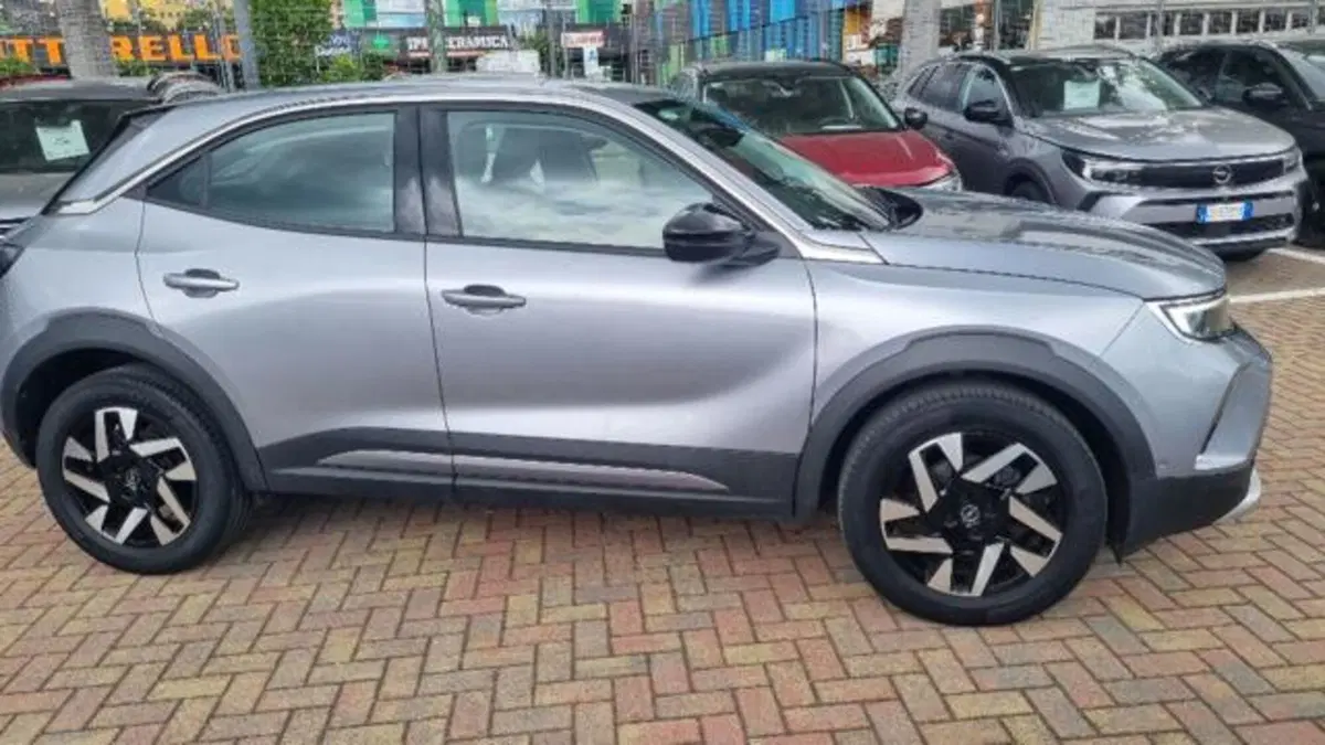 Opel Mokka usata a Savona (15)