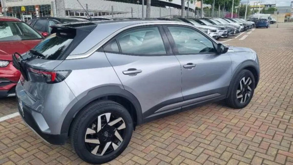 Opel Mokka usata a Savona (16)