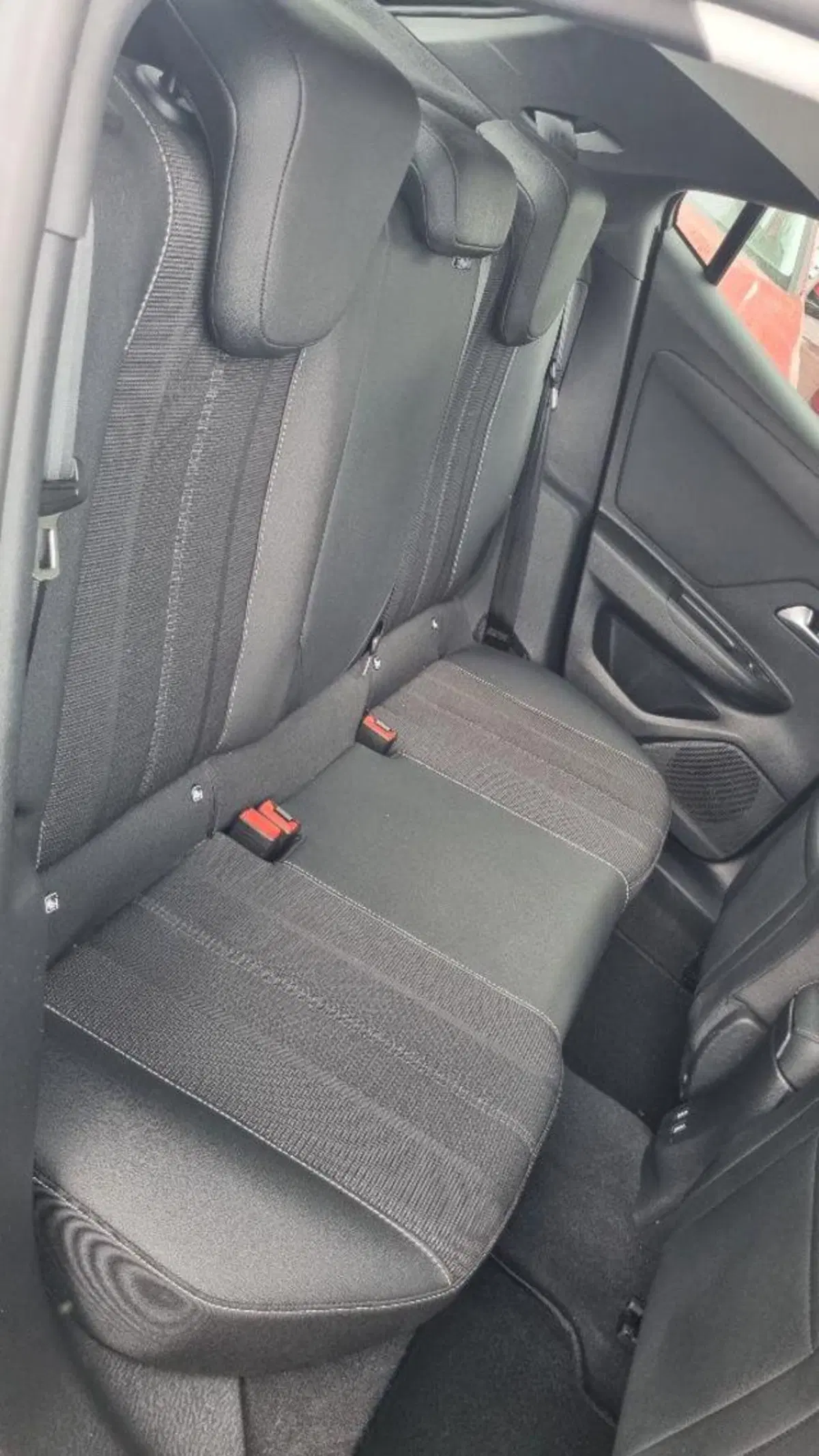 Opel Mokka usata a Savona (18)