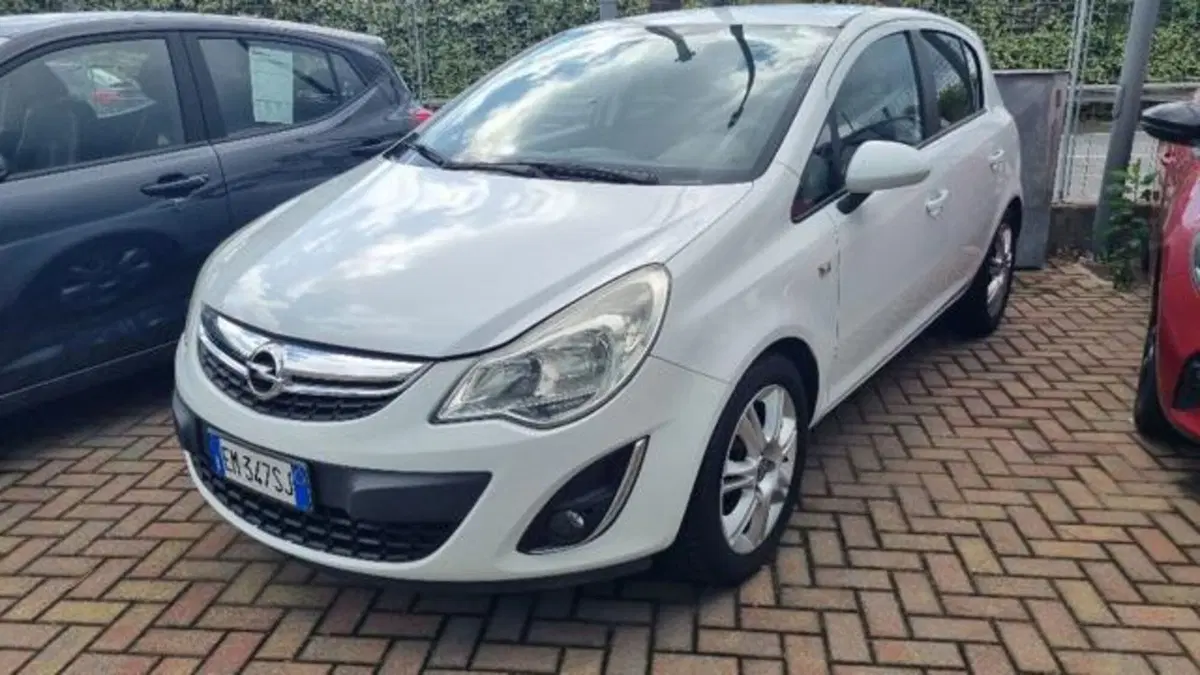 Opel Corsa usata a Savona (3)