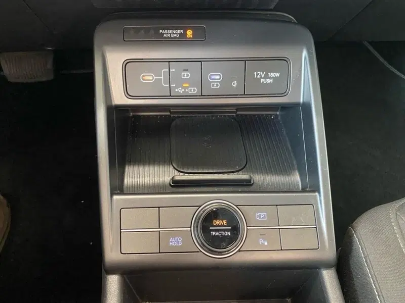Hyundai Kona usata a Torino (12)