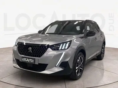 Peugeot 2008 1.2 puretech GT s&amp;s 130cv eat8 del 2023 usata a Torino