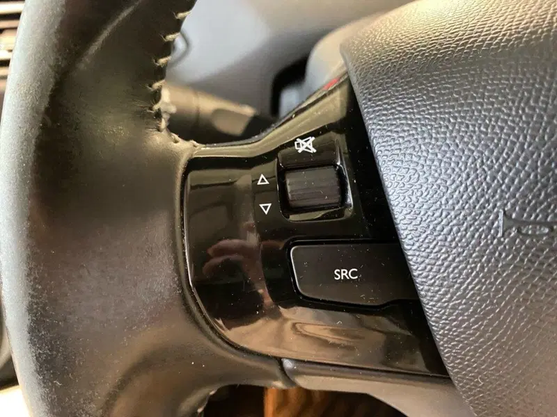 Peugeot 308 SW usata a Torino (10)