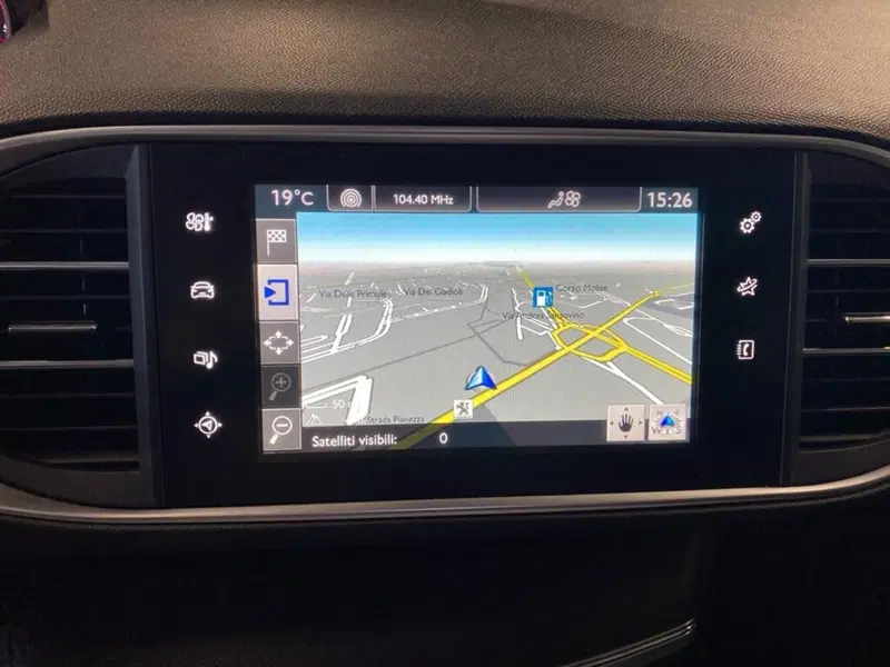 Peugeot 308 SW usata a Torino (9)