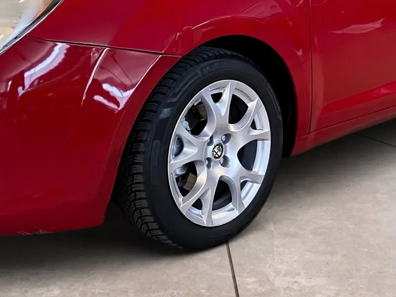 Alfa Romeo MiTo usata a Torino (15)