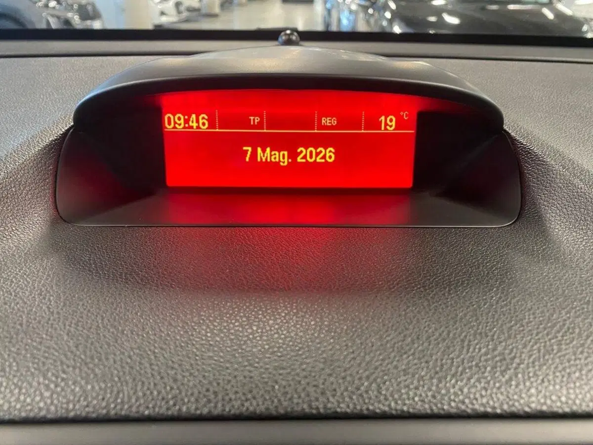 Opel Mokka usata a Torino (9)