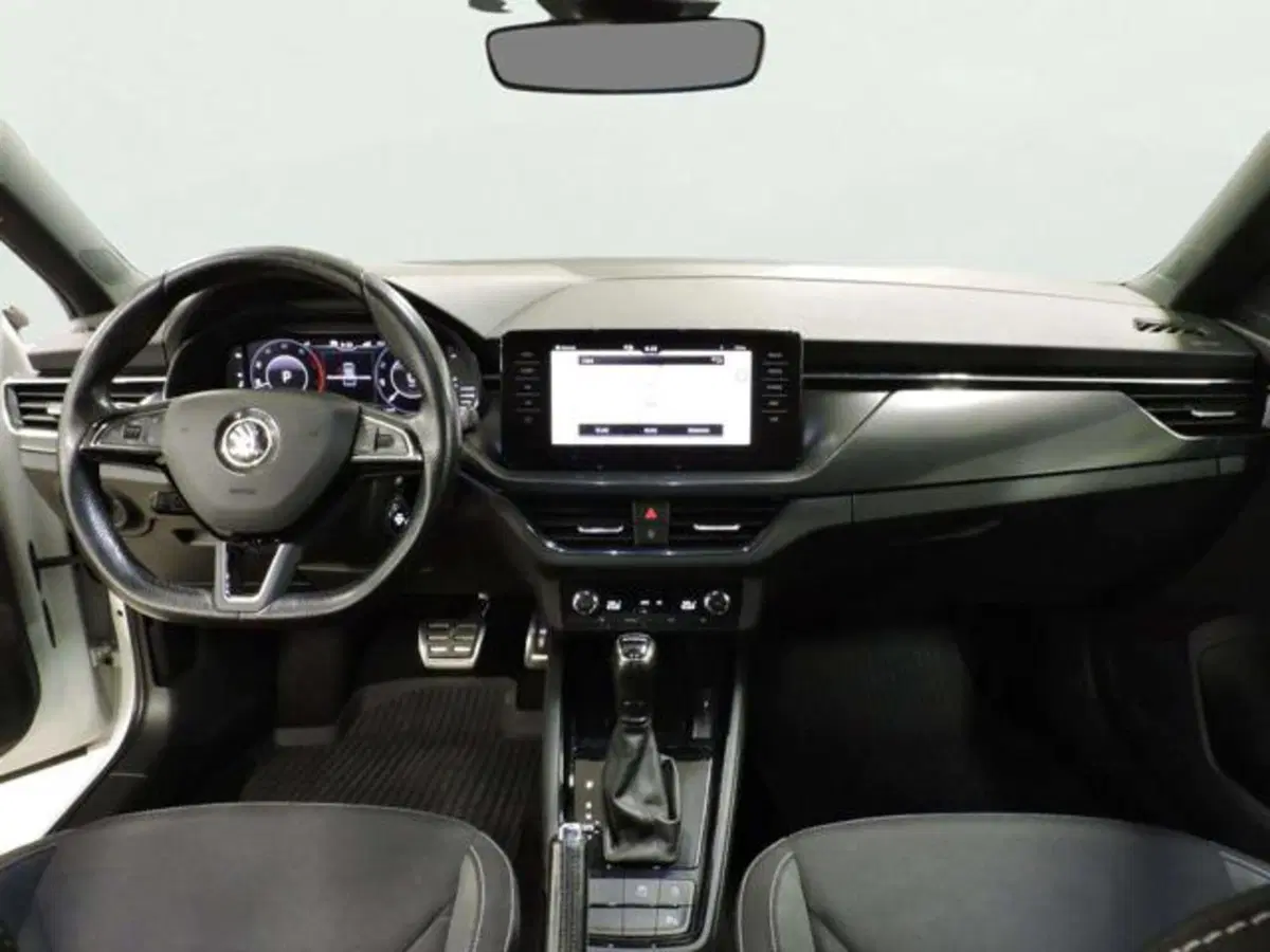 Skoda Kamiq usata a Firenze (13)