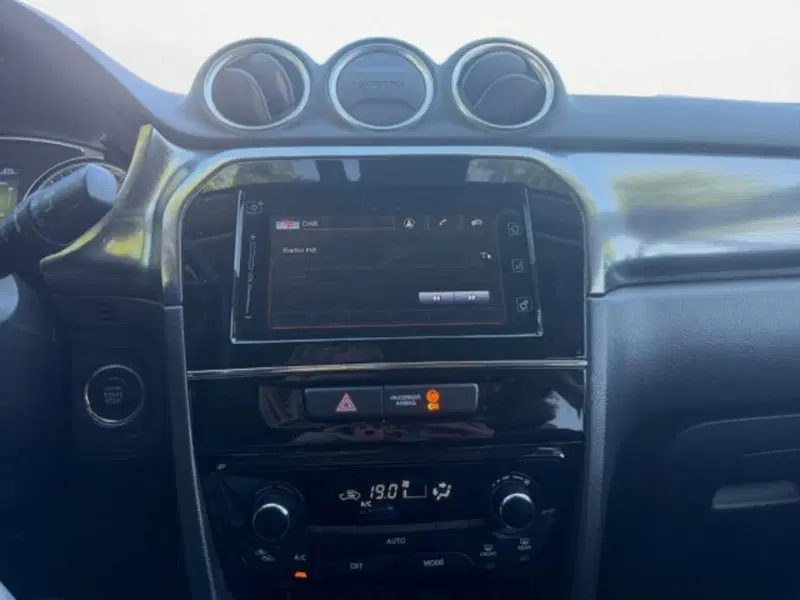 Suzuki Vitara usata a Udine (9)