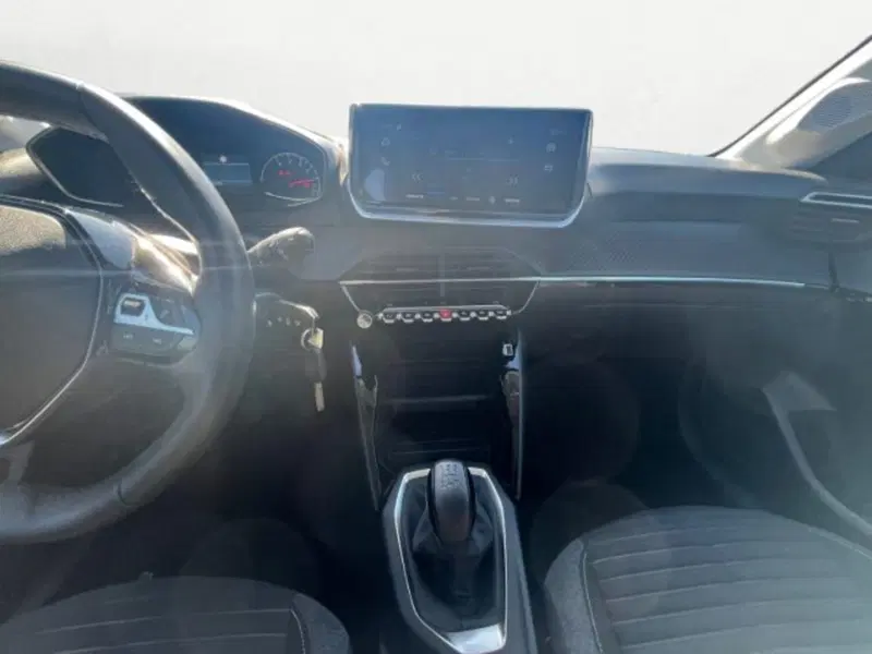 Peugeot 208 usata a Udine (14)