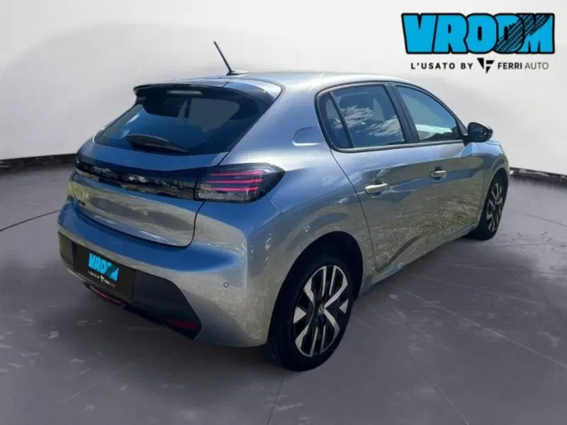 Peugeot 208 usata a Udine (6)