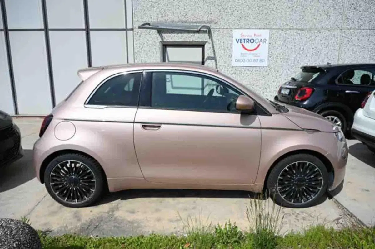 Fiat 500e usata a Torino (15)