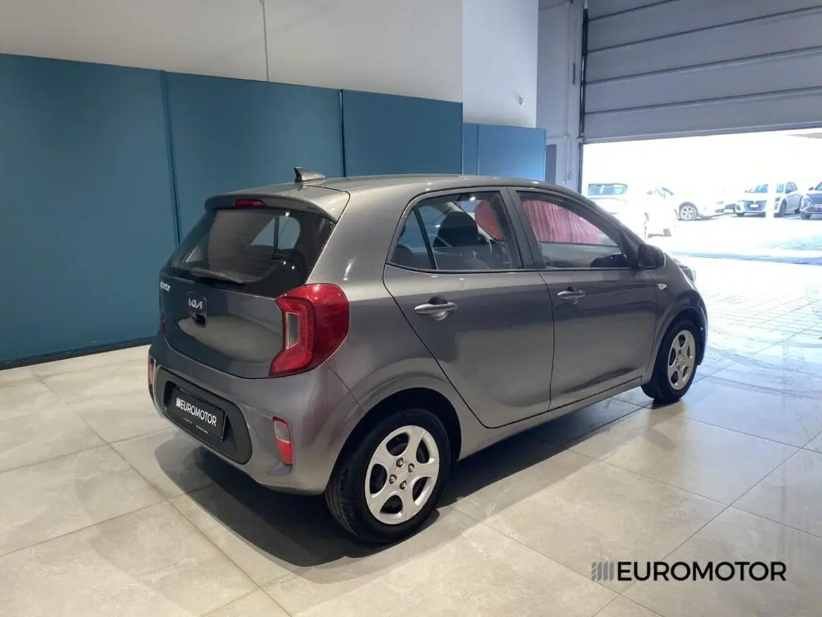 Kia Picanto usata a Bari (6)