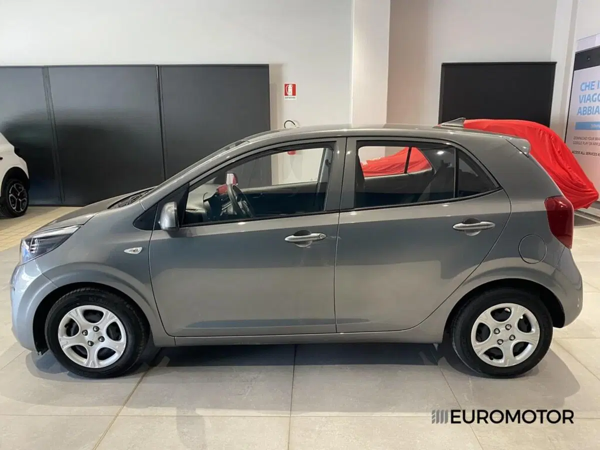 Kia Picanto usata a Bari (9)