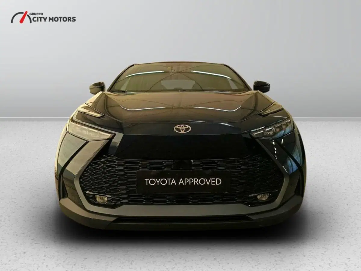 Toyota Toyota C-HR usata a Monza e Brianza (2)