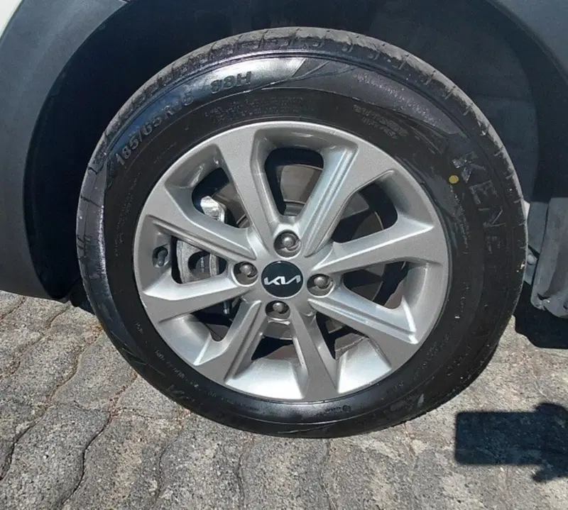 Kia Stonic usata a Cosenza (9)