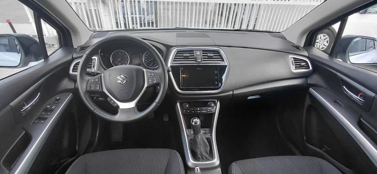 Suzuki S-Cross usata a Cosenza (10)