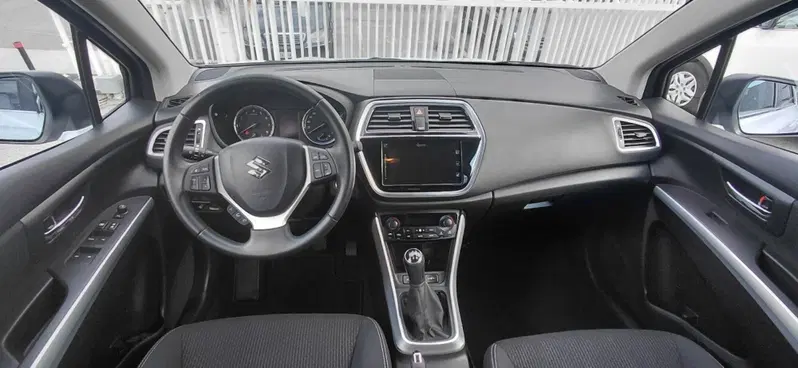 Suzuki S-Cross usata a Cosenza (10)