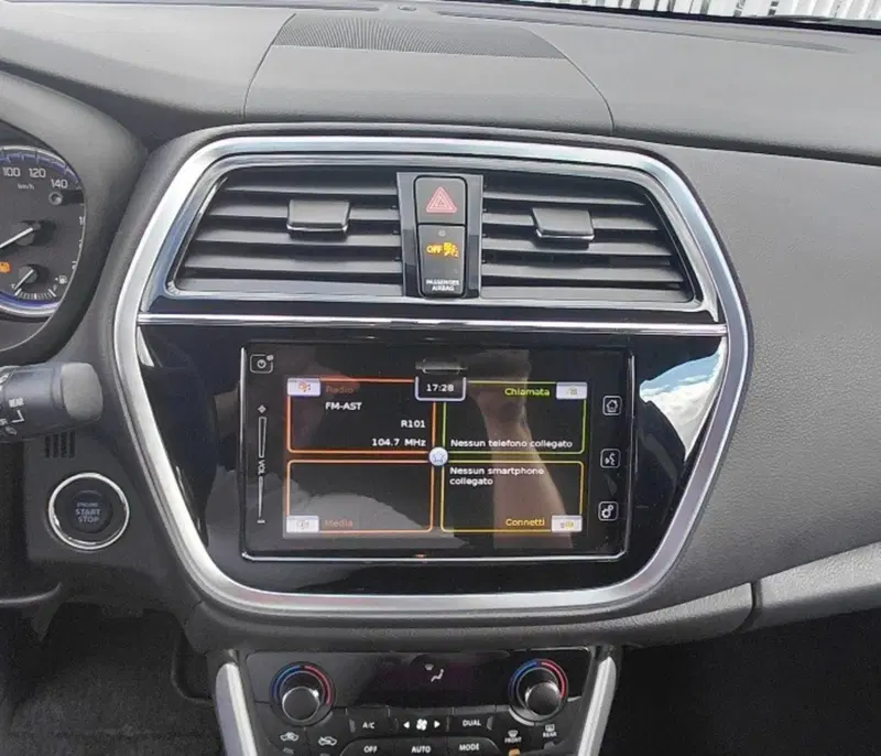 Suzuki S-Cross usata a Cosenza (14)