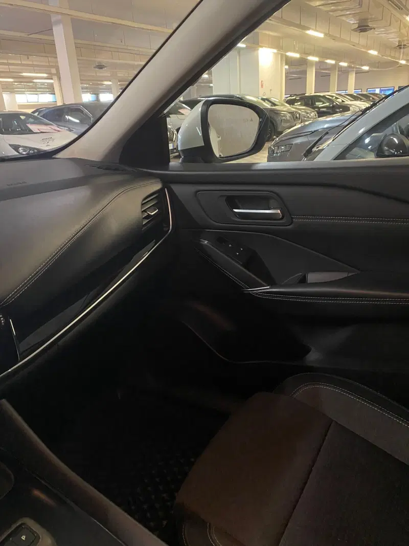 Nissan Qashqai usata a Cagliari (12)