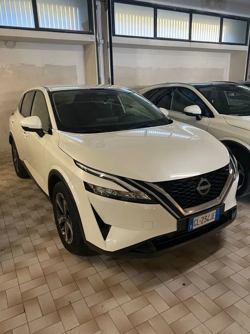 Nissan Qashqai usata a Cagliari (2)