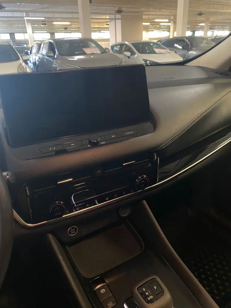 Nissan Qashqai usata a Cagliari (8)