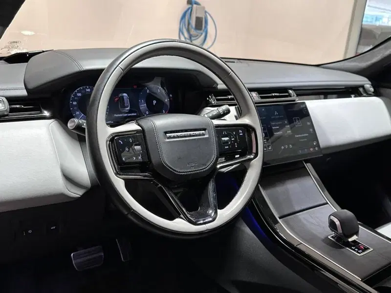Land Rover Range Rover Velar usata a Varese (9)