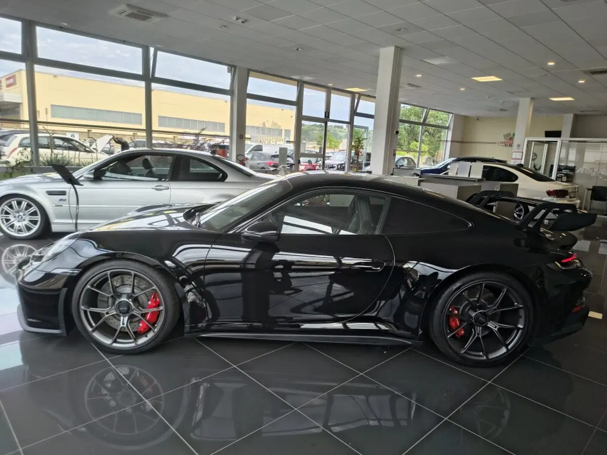 Porsche 911 Coupé nuova a Firenze (3)