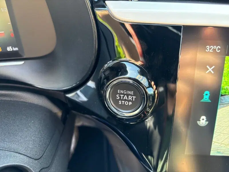 Opel Corsa nuova a Lecco (15)