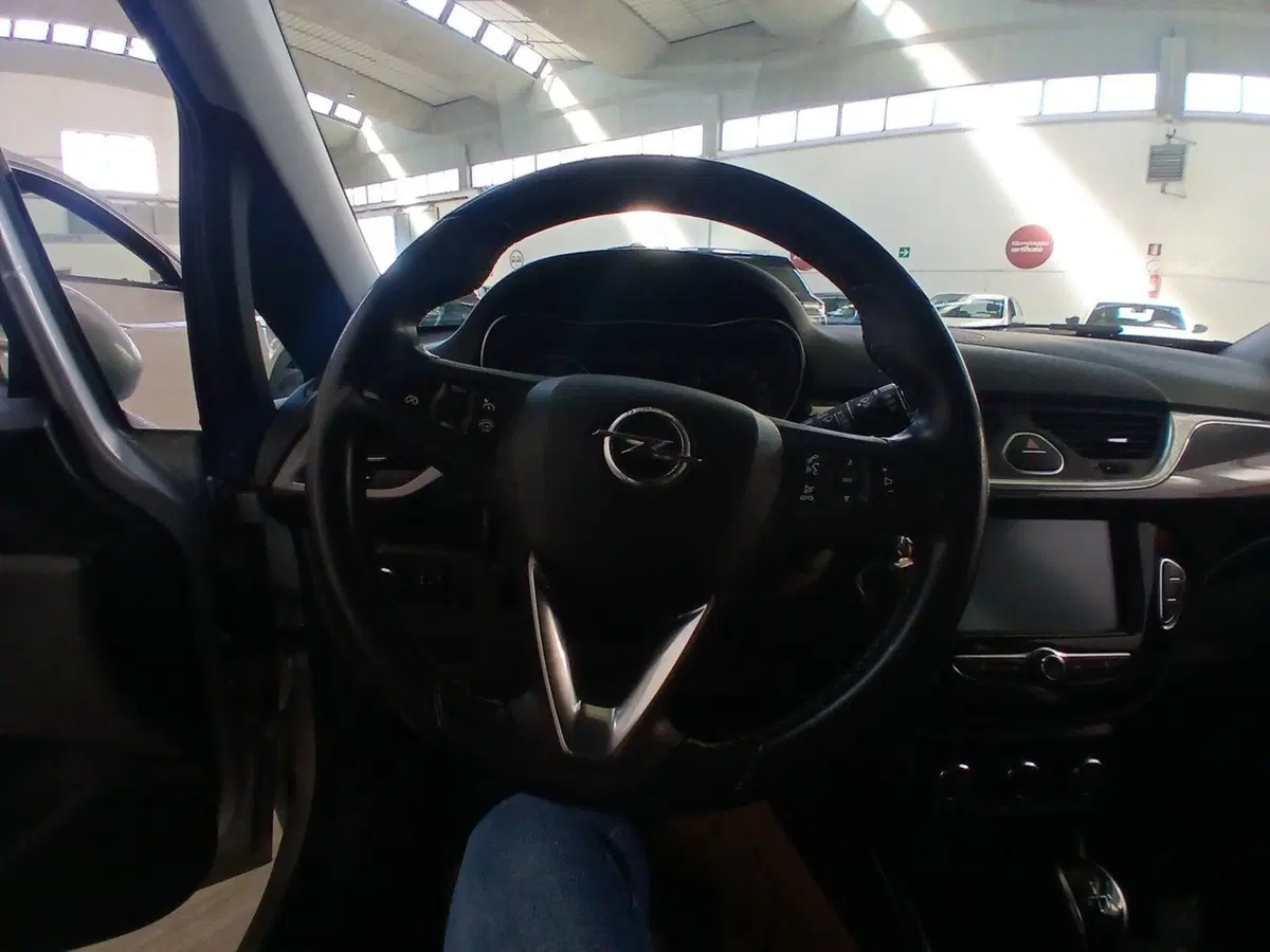 Opel Corsa usata a Lecce (14)