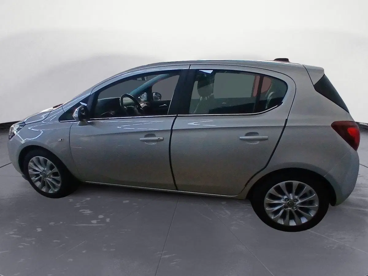 Opel Corsa usata a Lecce (4)