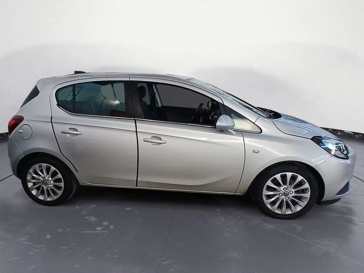 Opel Corsa usata a Lecce (5)