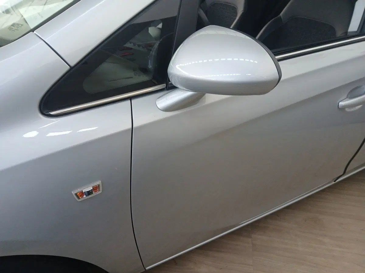 Opel Corsa usata a Lecce (9)
