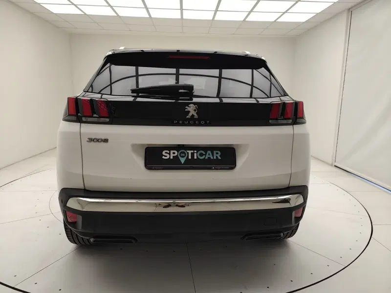 Peugeot 3008 usata a Como (5)