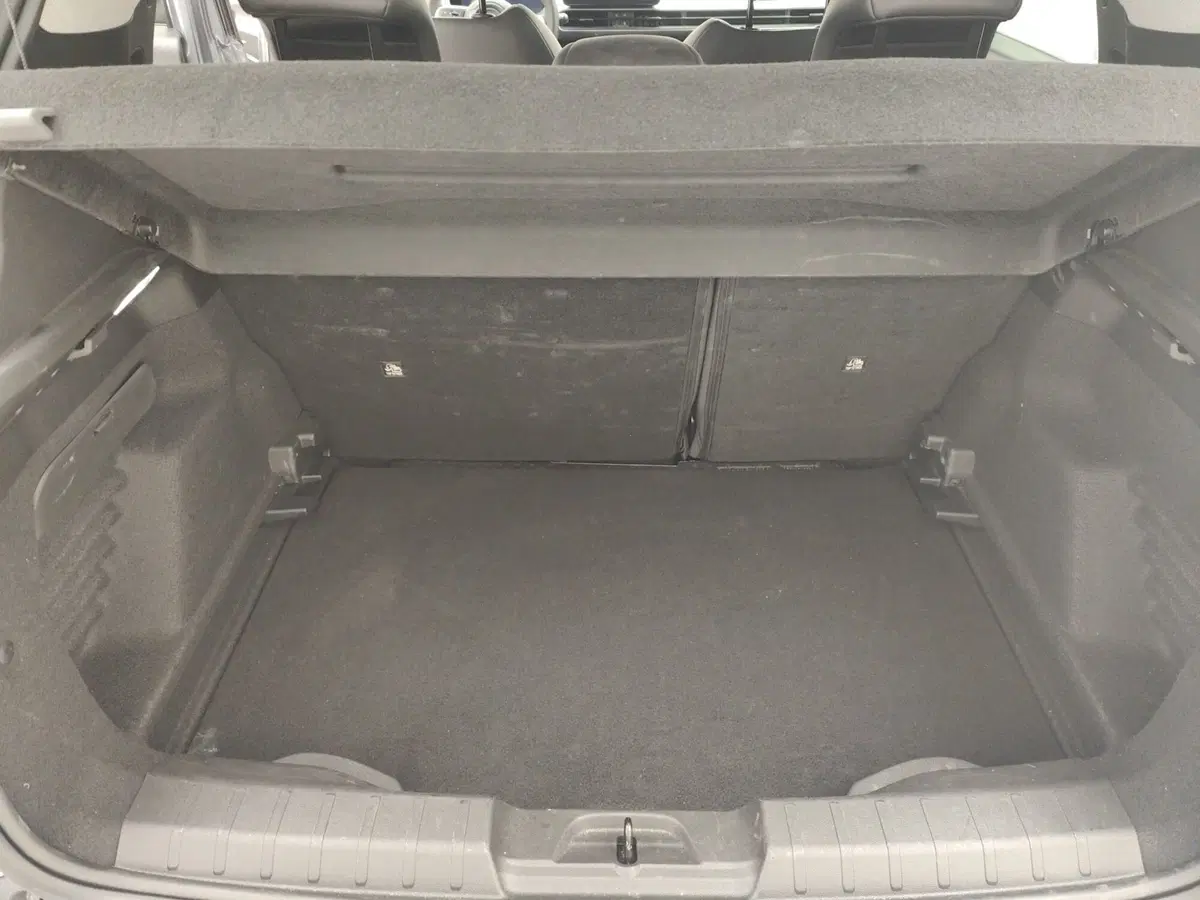 Jeep Avenger usata a Como (11)