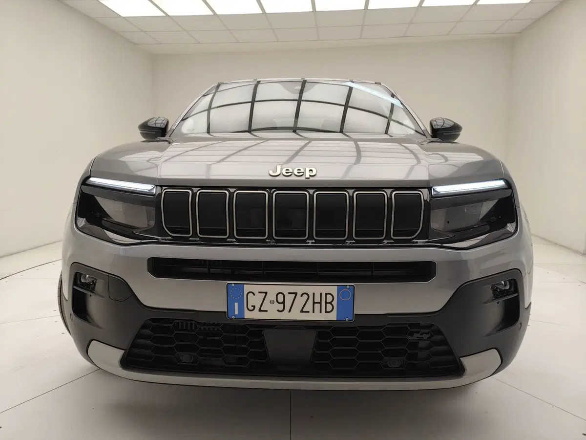 Jeep Avenger usata a Como (2)