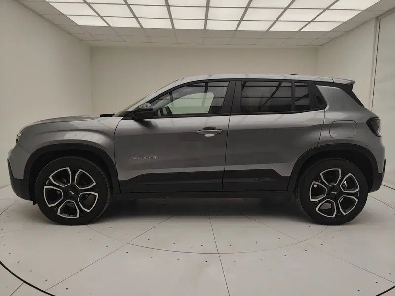 Jeep Avenger usata a Como (7)