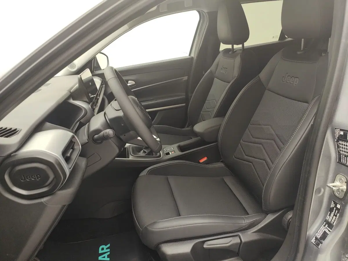 Jeep Avenger usata a Como (9)