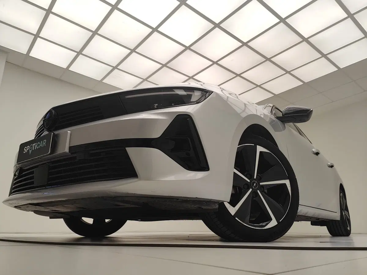 Opel Astra usata a Como (14)