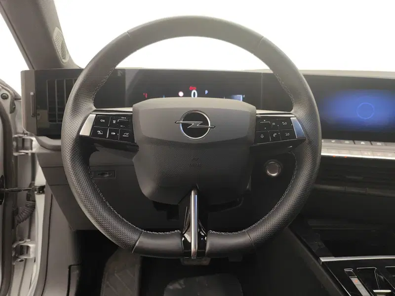 Opel Astra usata a Como (16)
