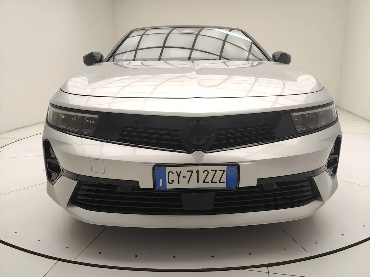 Opel Astra usata a Como (2)