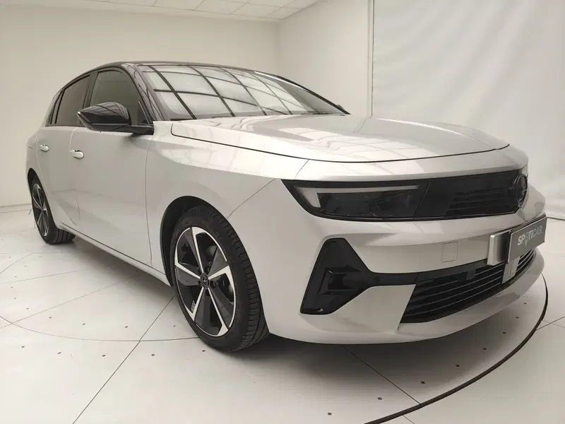 Opel Astra usata a Como (3)