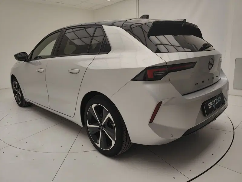 Opel Astra usata a Como (4)